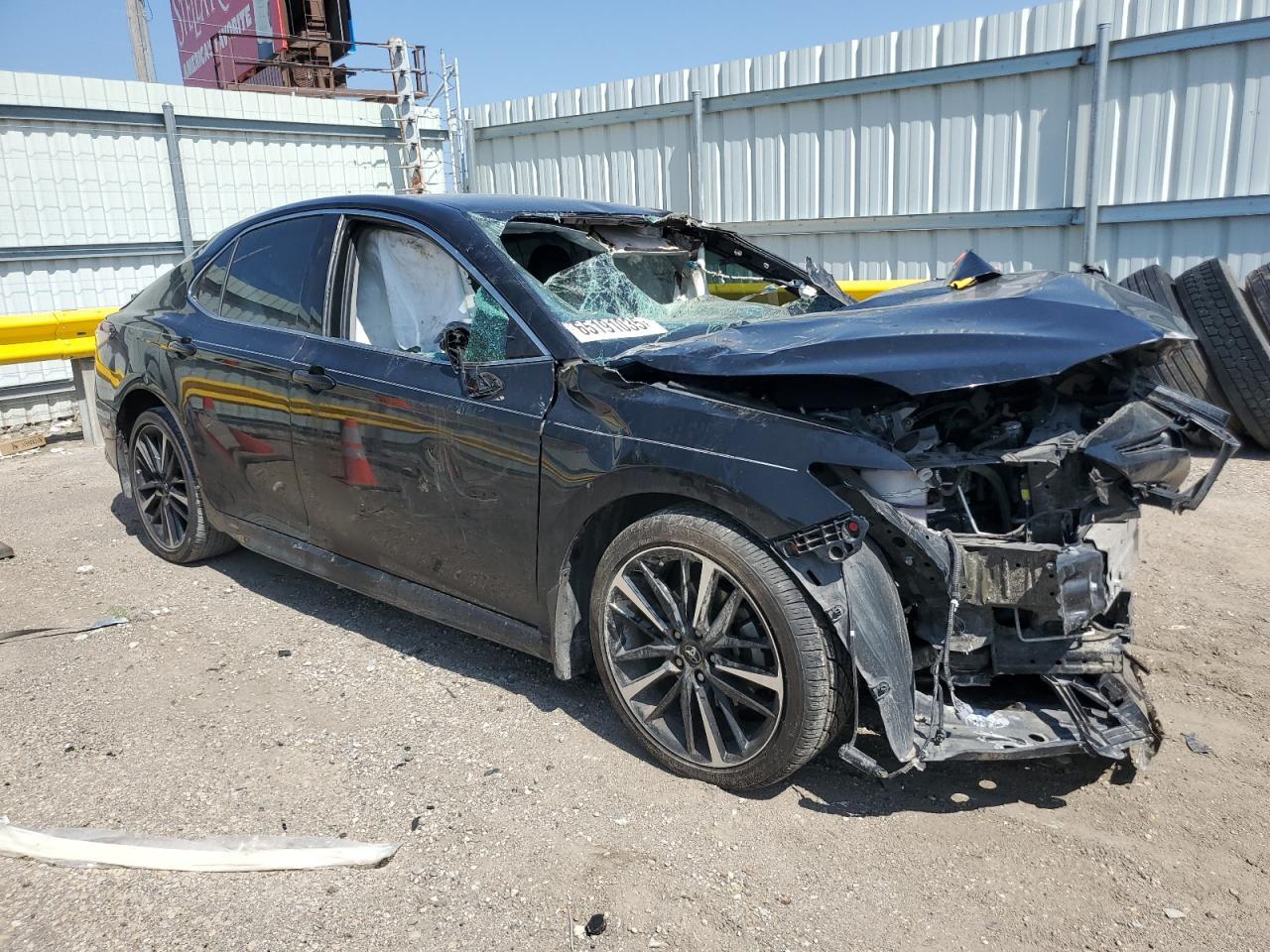 2019 TOYOTA CAMRY