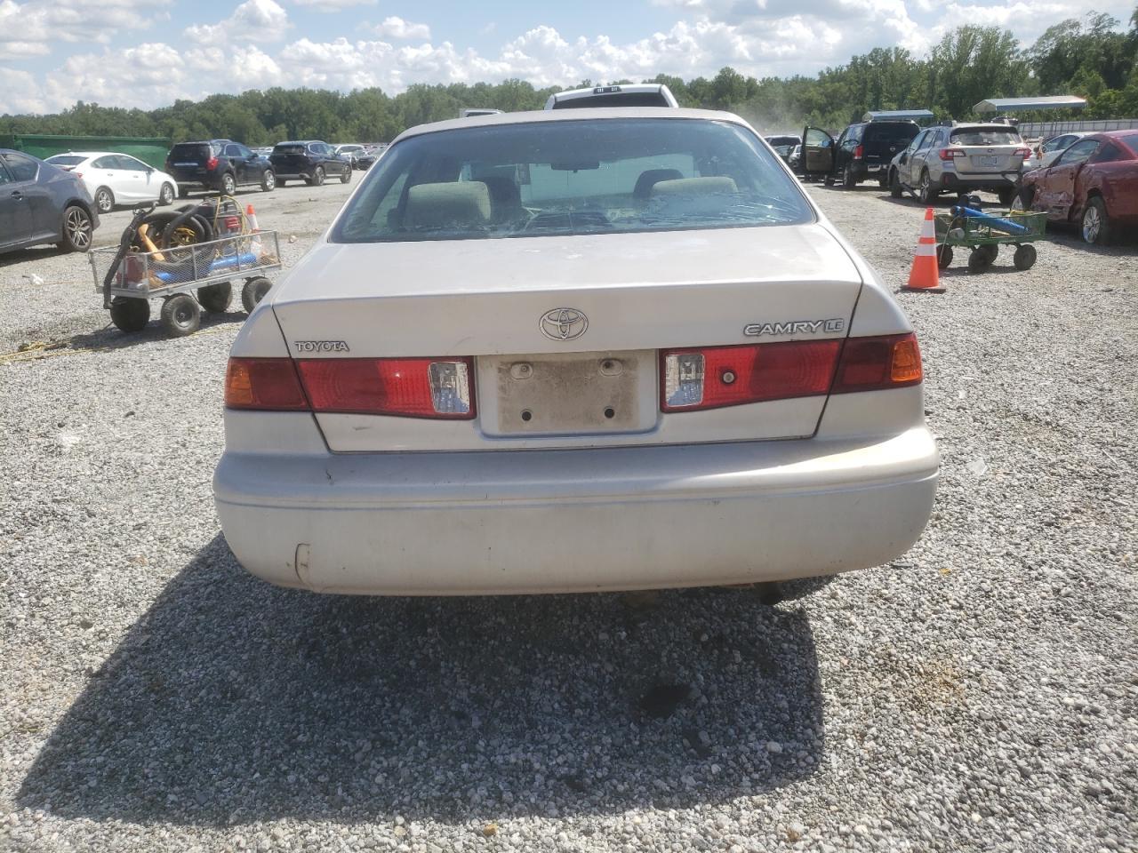 2001 TOYOTA CAMRY