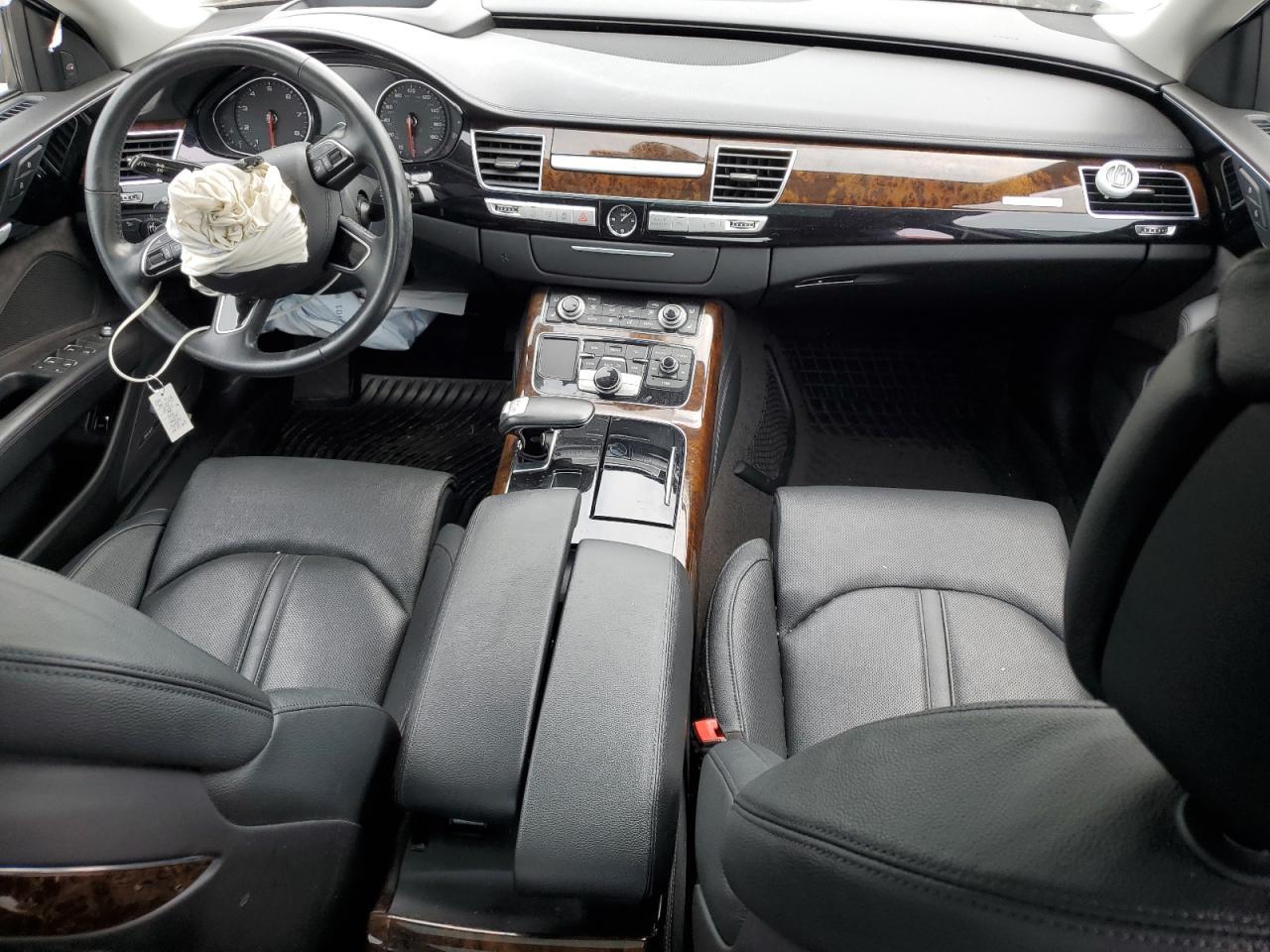 2018 AUDI A8