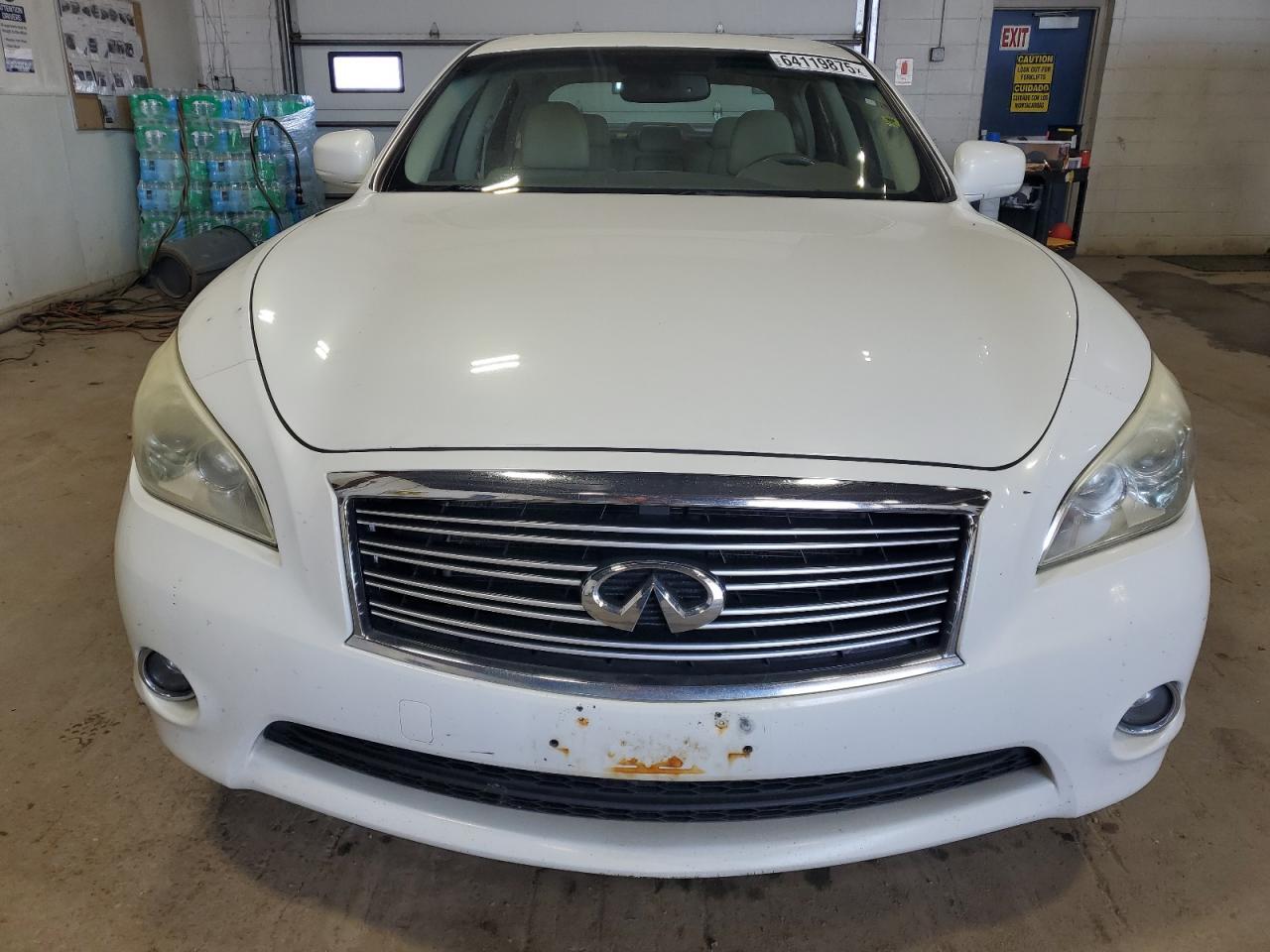 2011 INFINITI M37