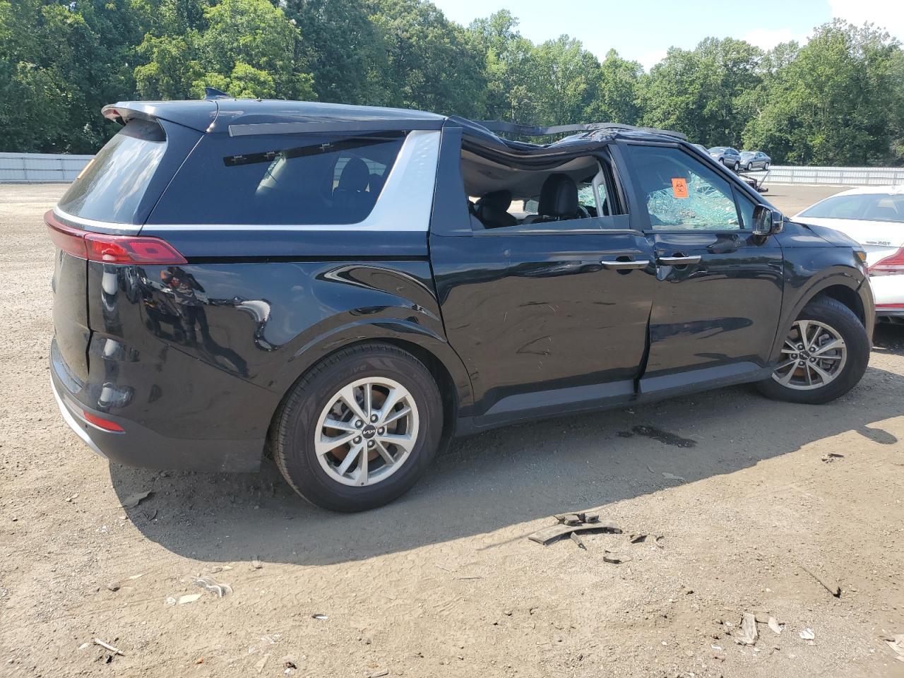 2023 KIA Carnival