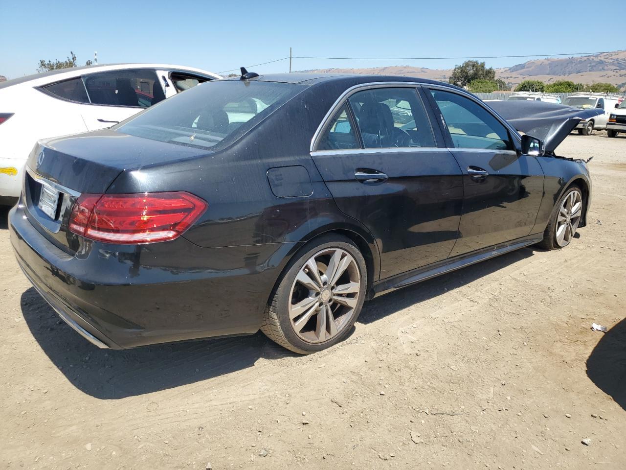 2015 MERCEDES-BENZ E-Class