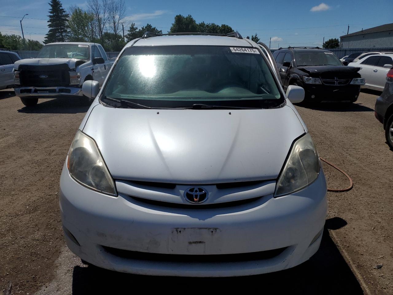 2008 TOYOTA SIENNA