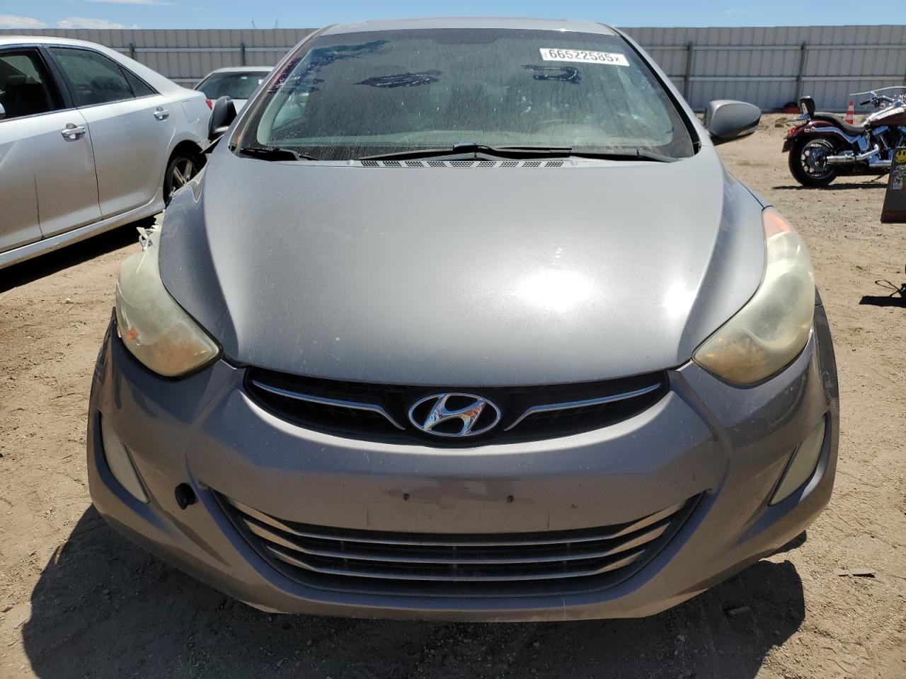 2012 HYUNDAI ELANTRA
