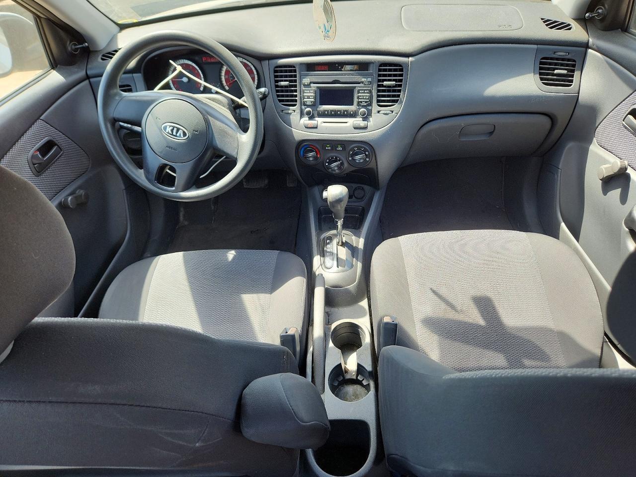 2010 KIA RIO