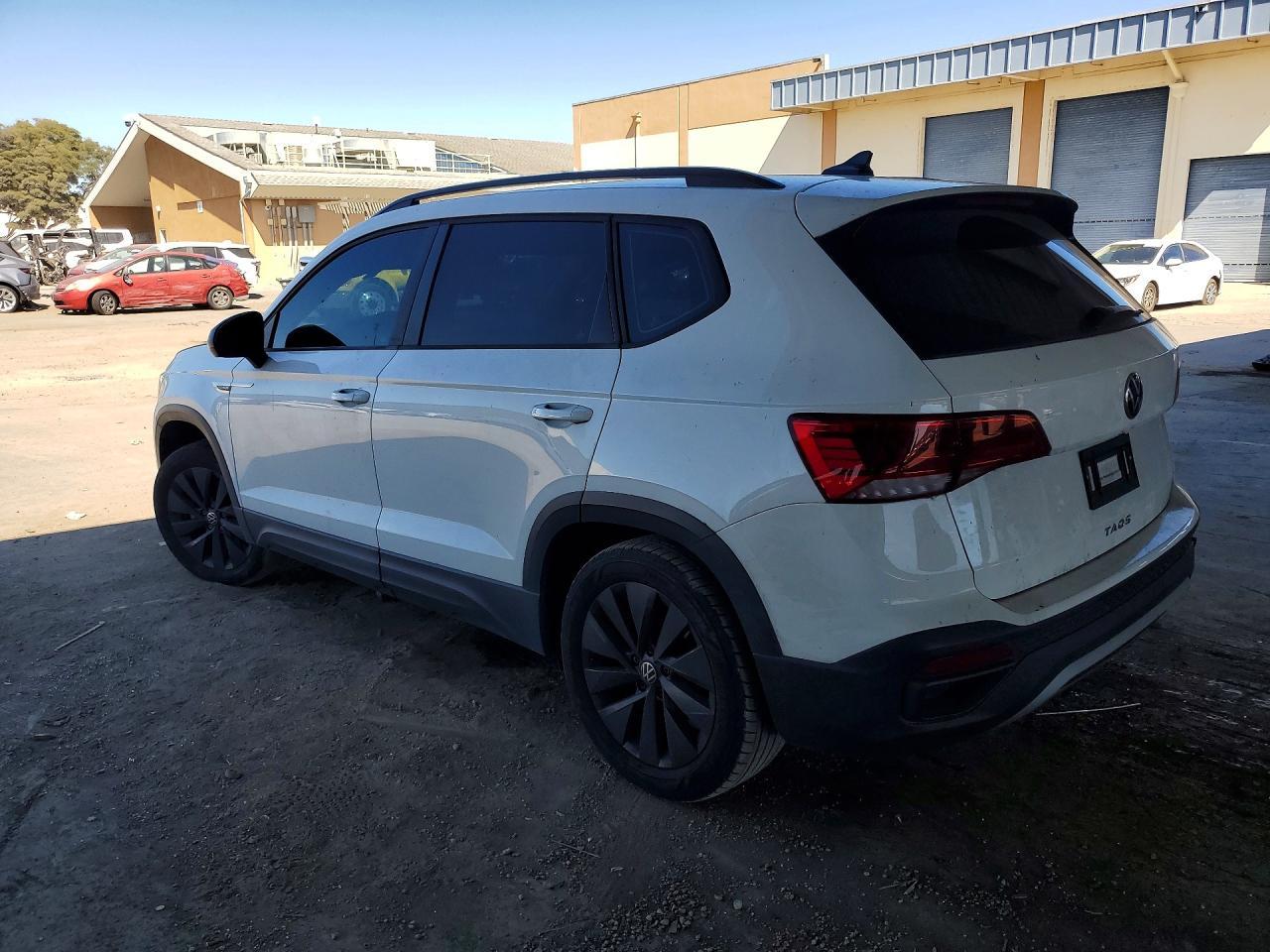 2023 VOLKSWAGEN Taos