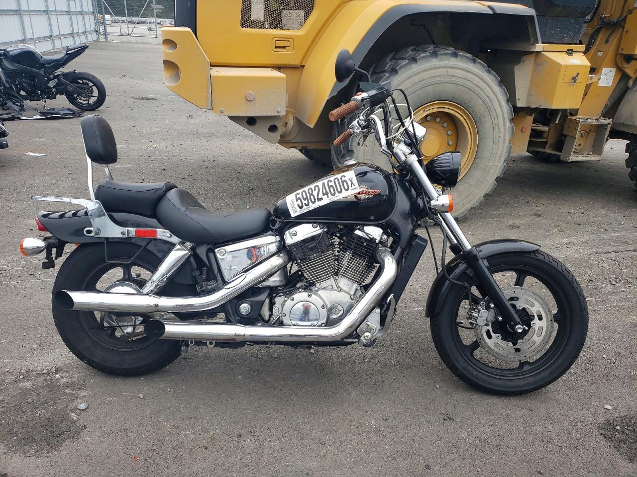2000 HONDA Vt1100
