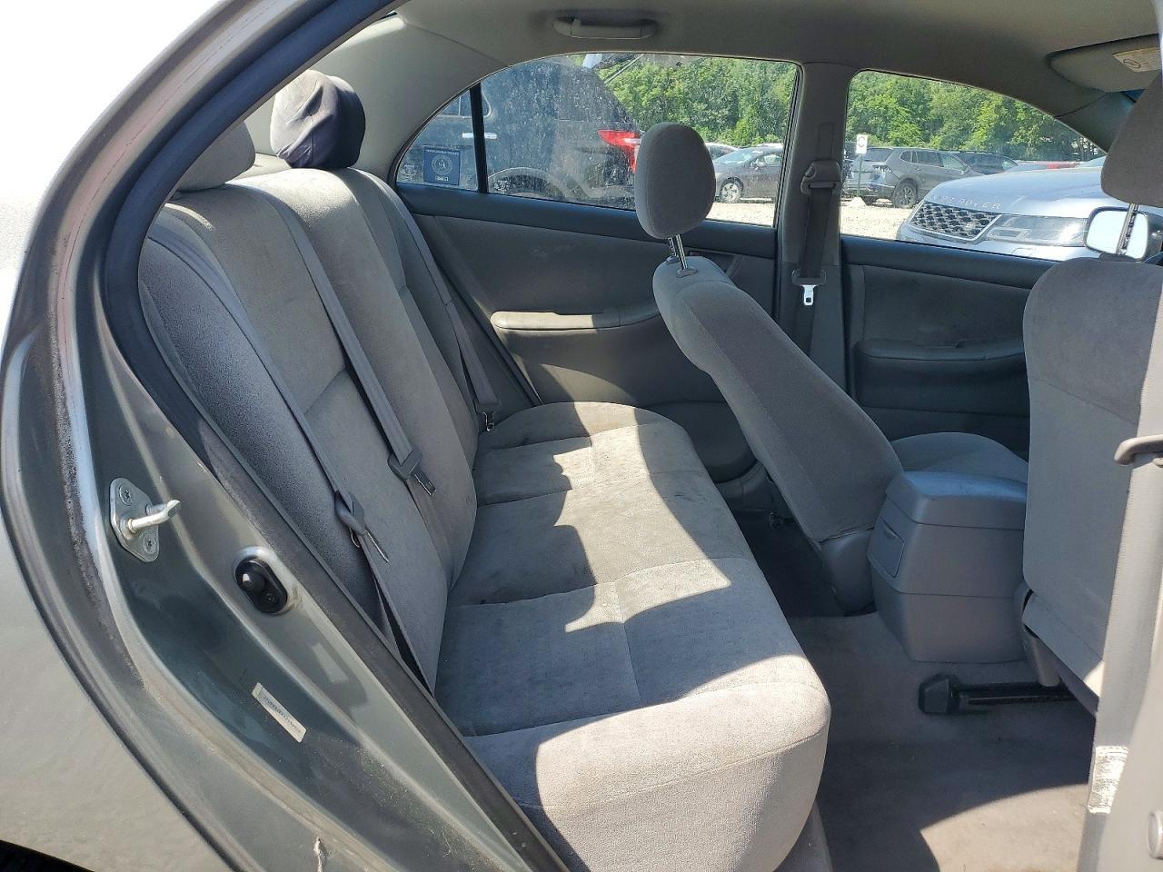 2004 TOYOTA COROLLA