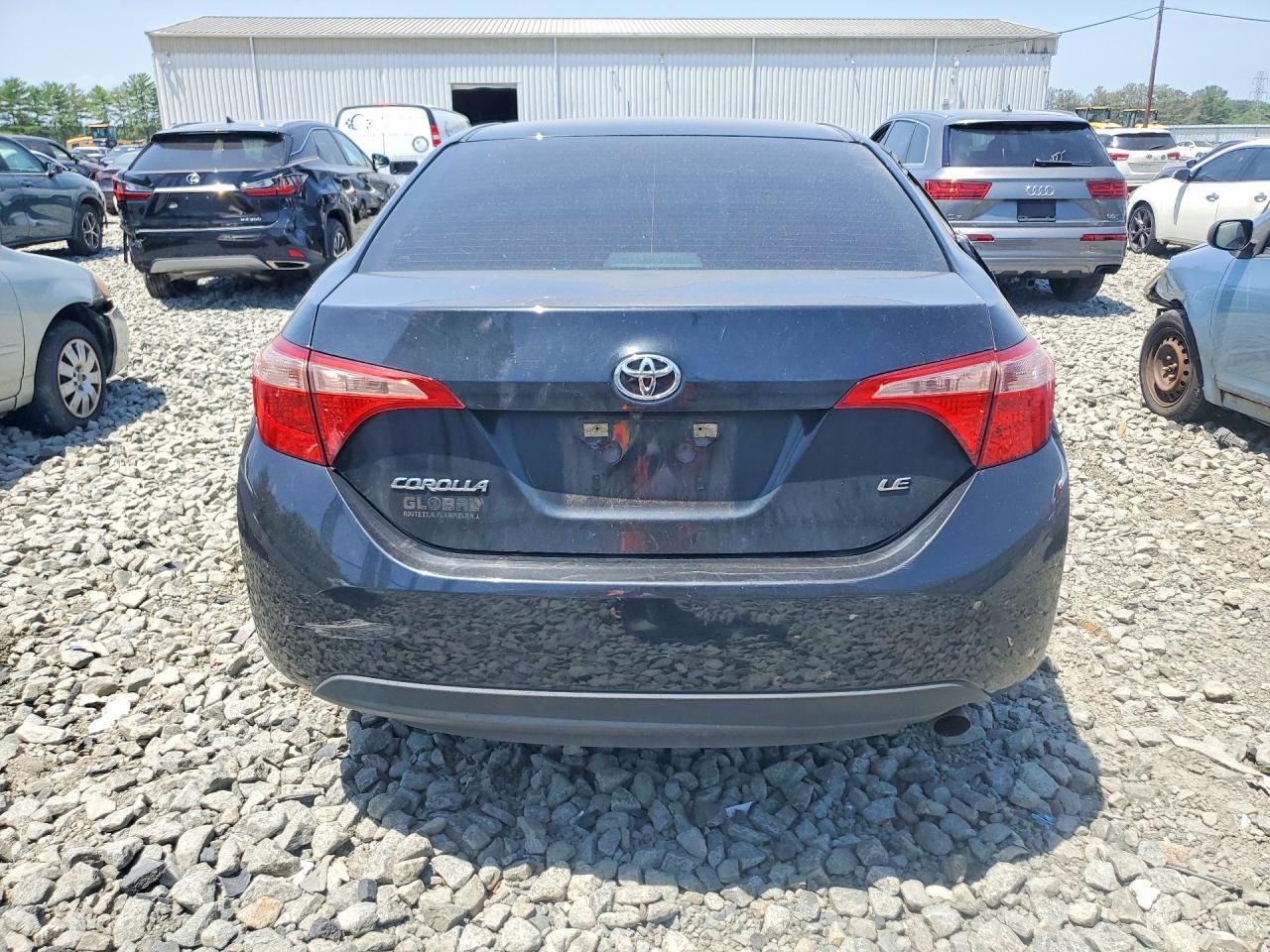 2018 TOYOTA COROLLA