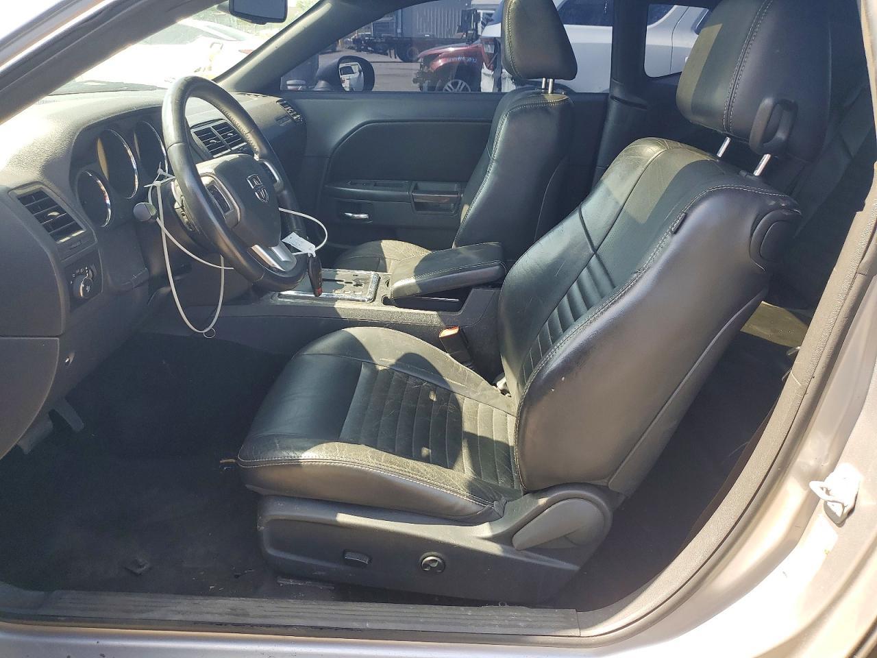 2014 DODGE Challenger
