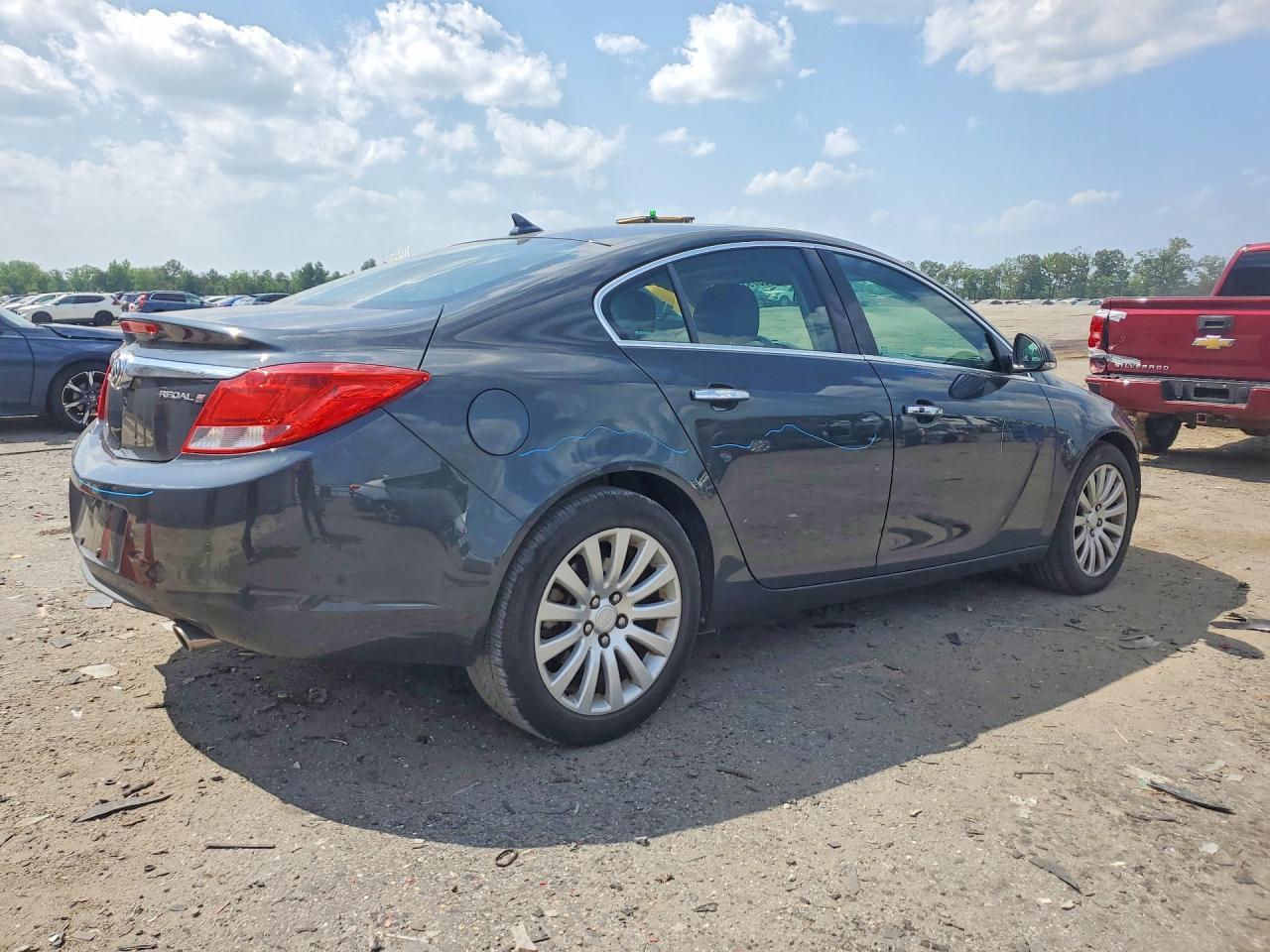 2012 BUICK Regal