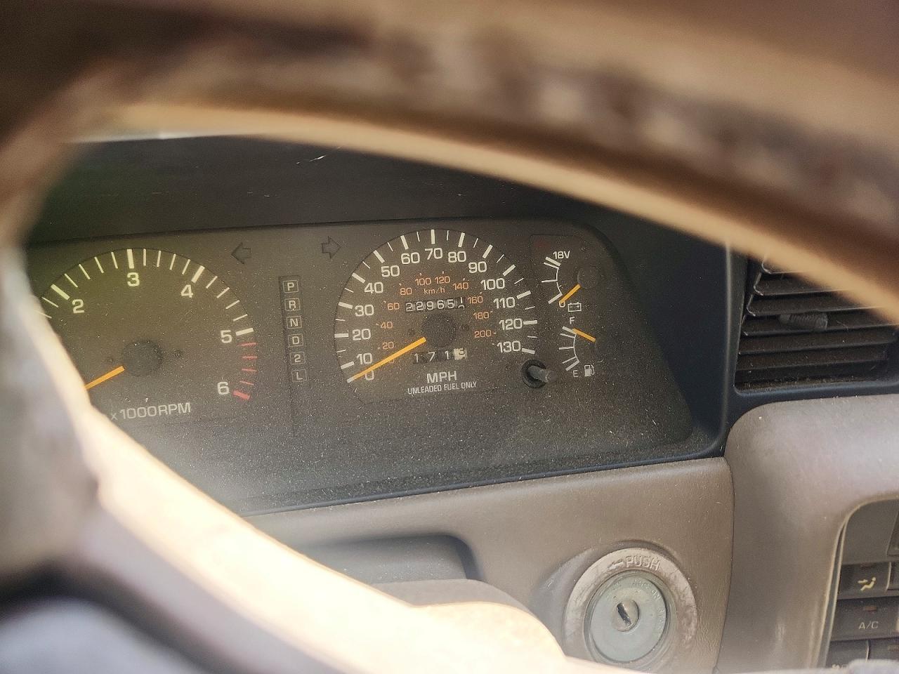1996 LEXUS Lx 450