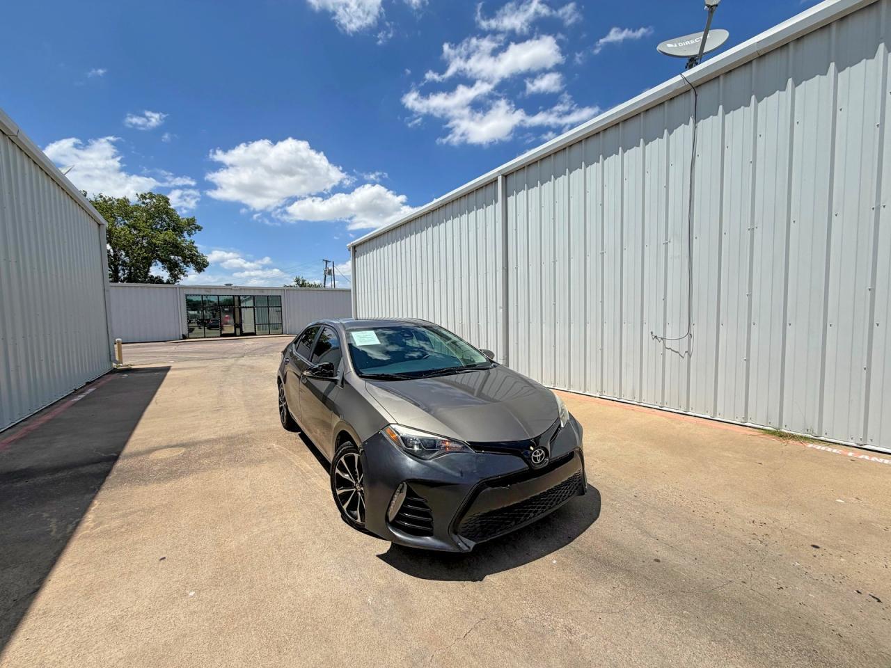 2017 TOYOTA COROLLA