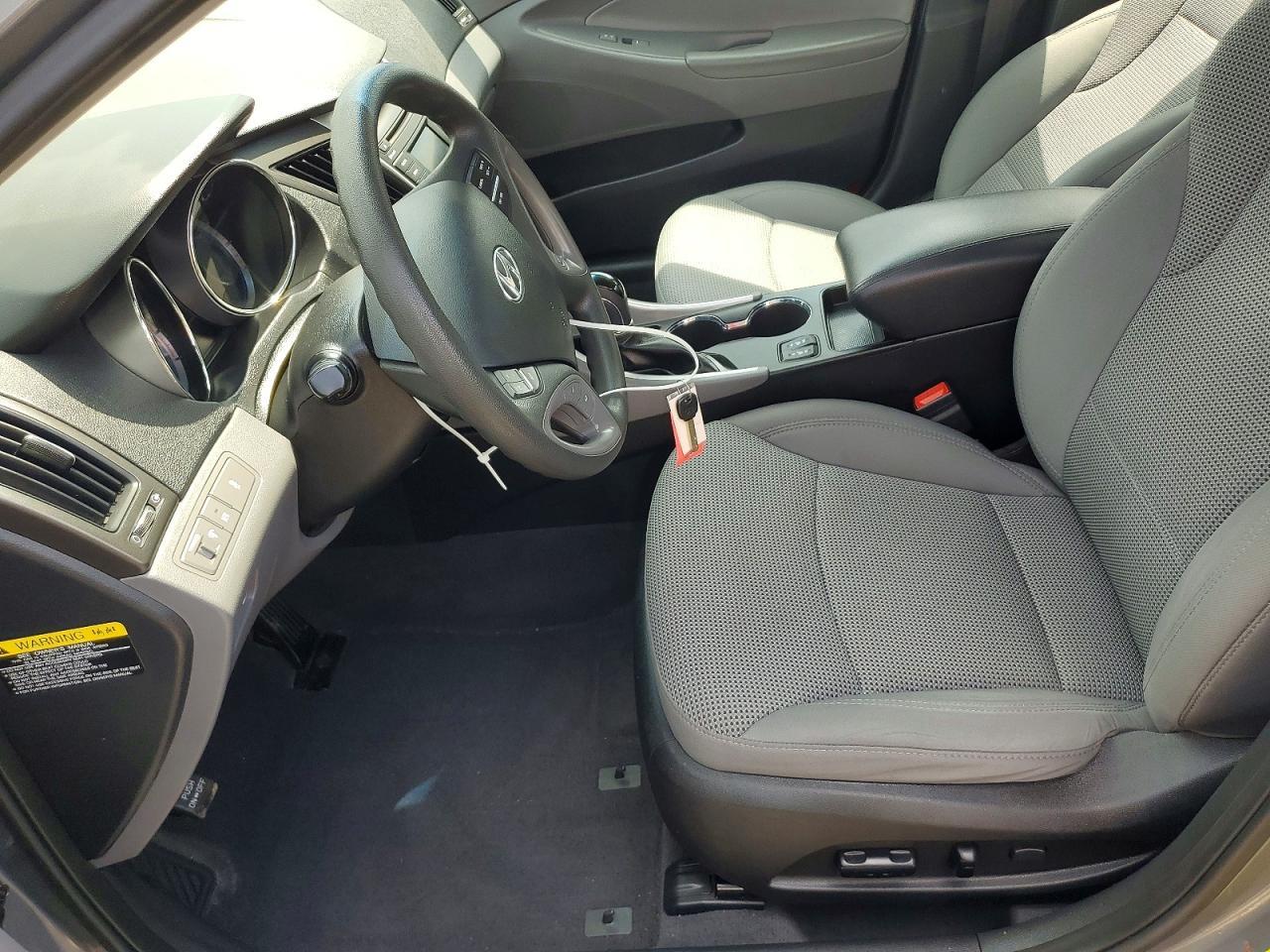 2014 HYUNDAI SONATA