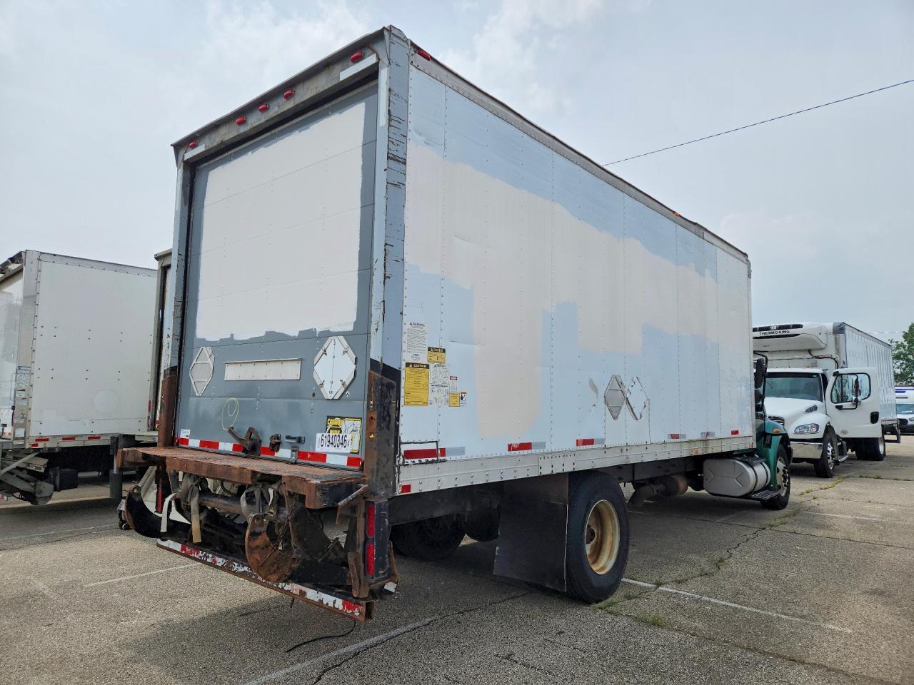 2009 INTERNATIONAL 4000-Series