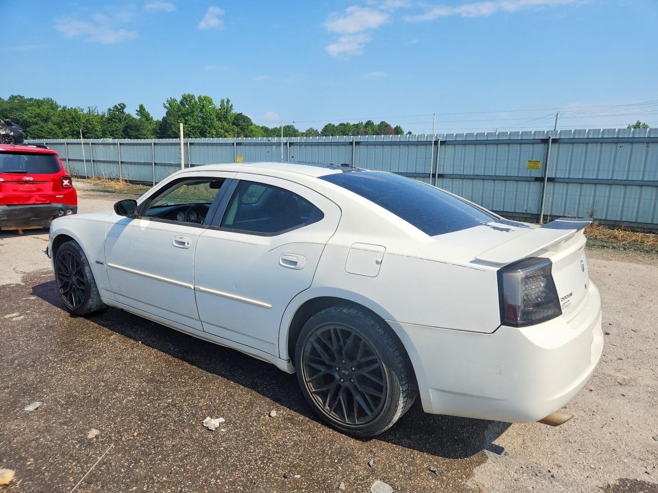 2010 DODGE CHARGER