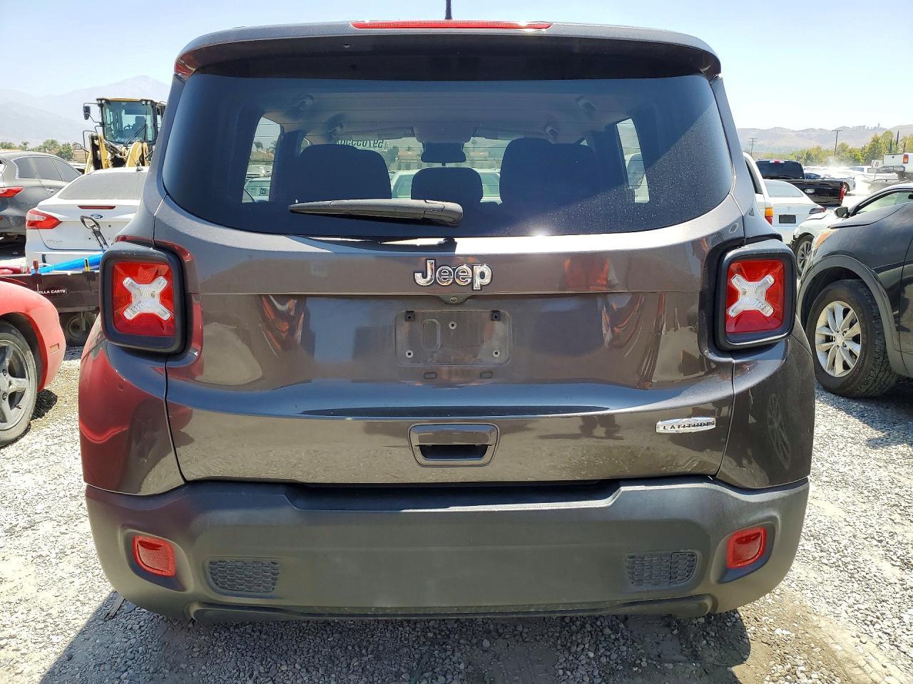 2021 JEEP Renegade