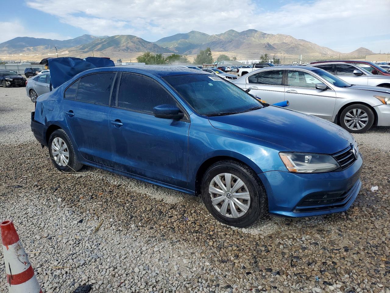 2017 VOLKSWAGEN JETTA