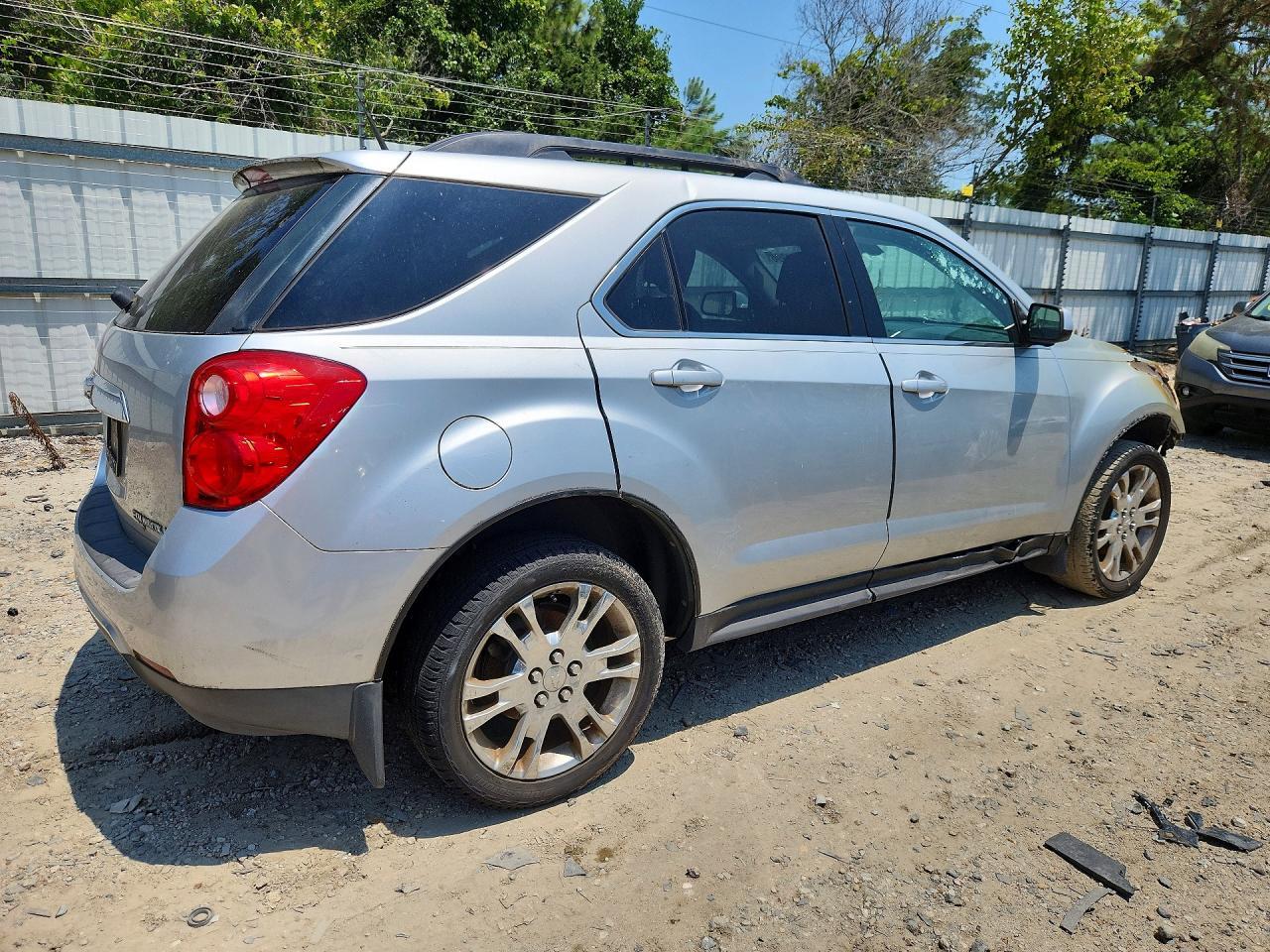 2011 CHEVROLET EQUINOX