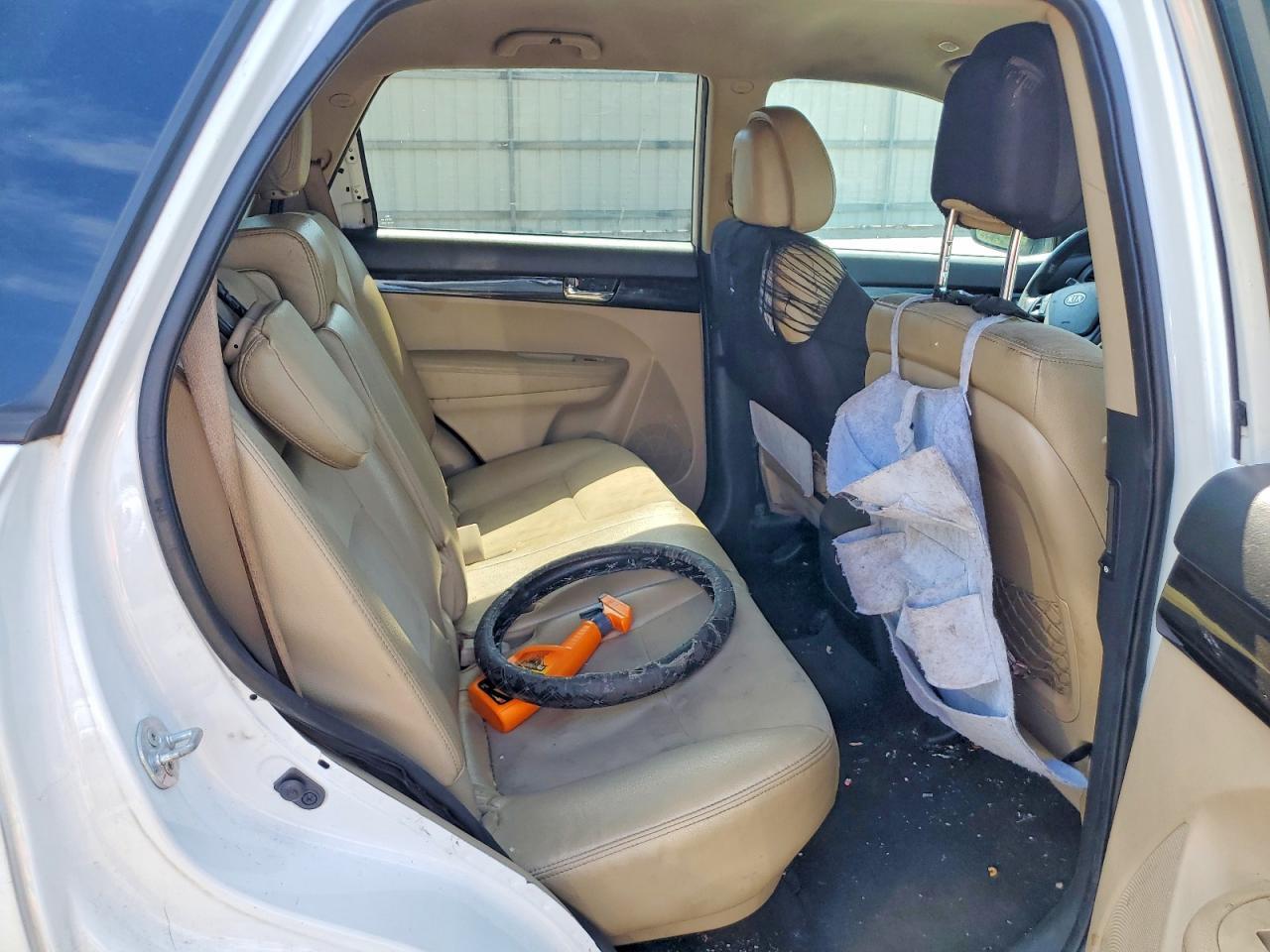 2011 KIA SORENTO