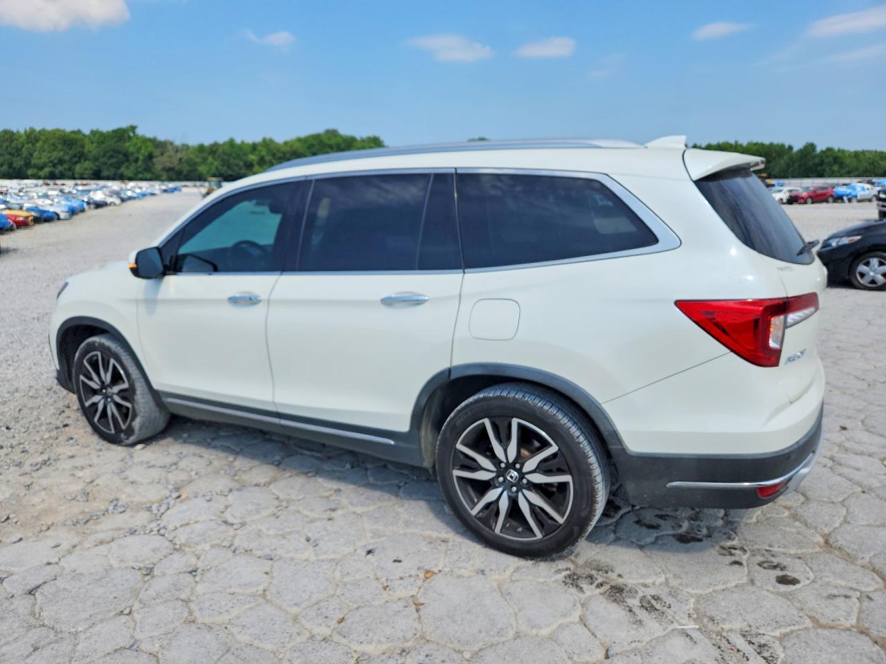 2019 HONDA PILOT