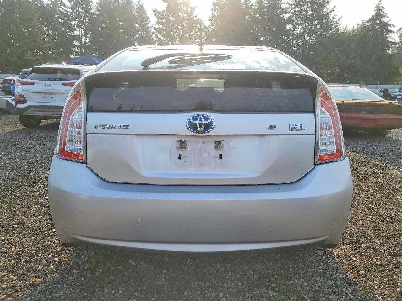 2012 TOYOTA PRIUS