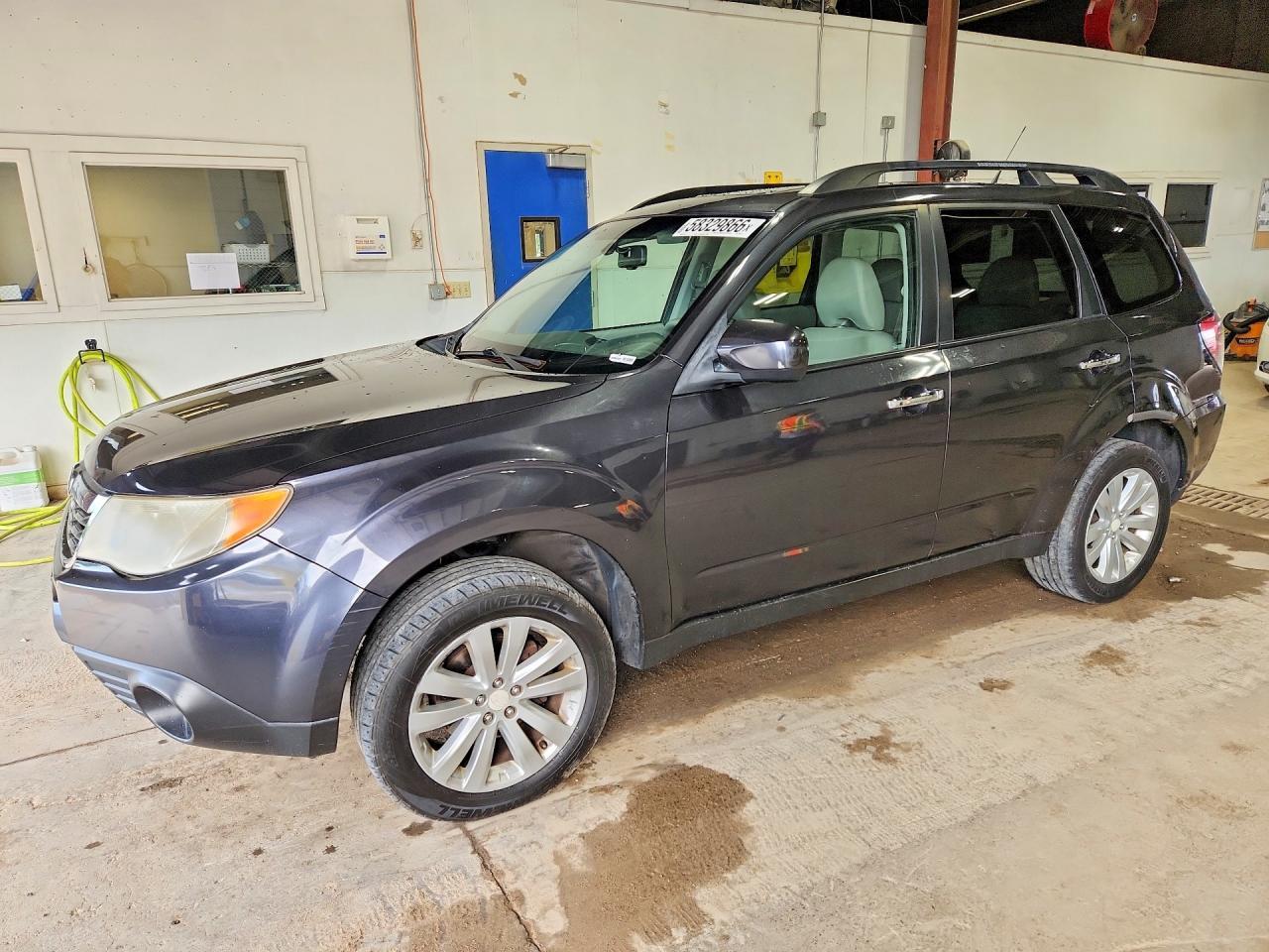 2011 SUBARU FORESTER
