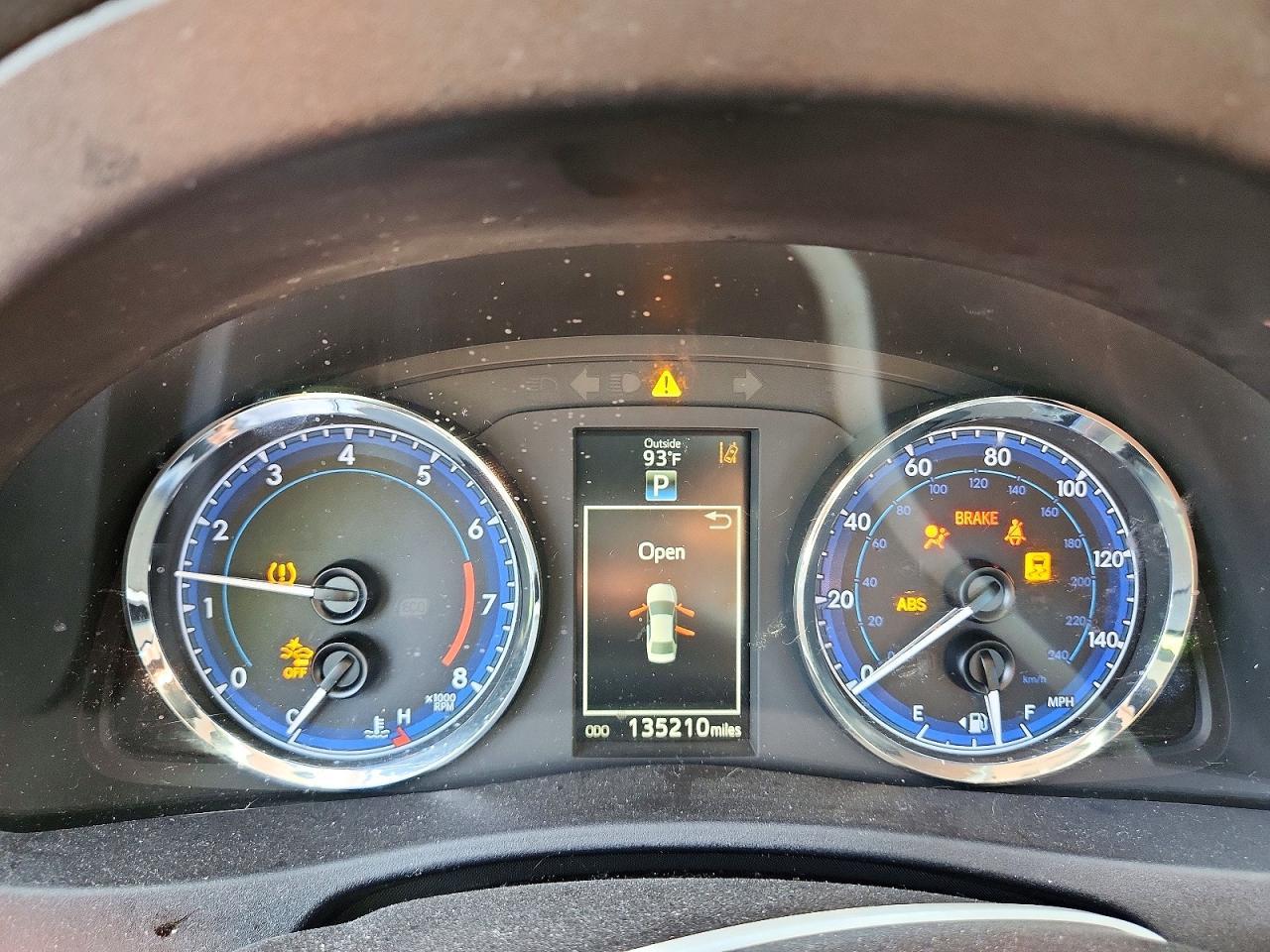 2017 TOYOTA COROLLA