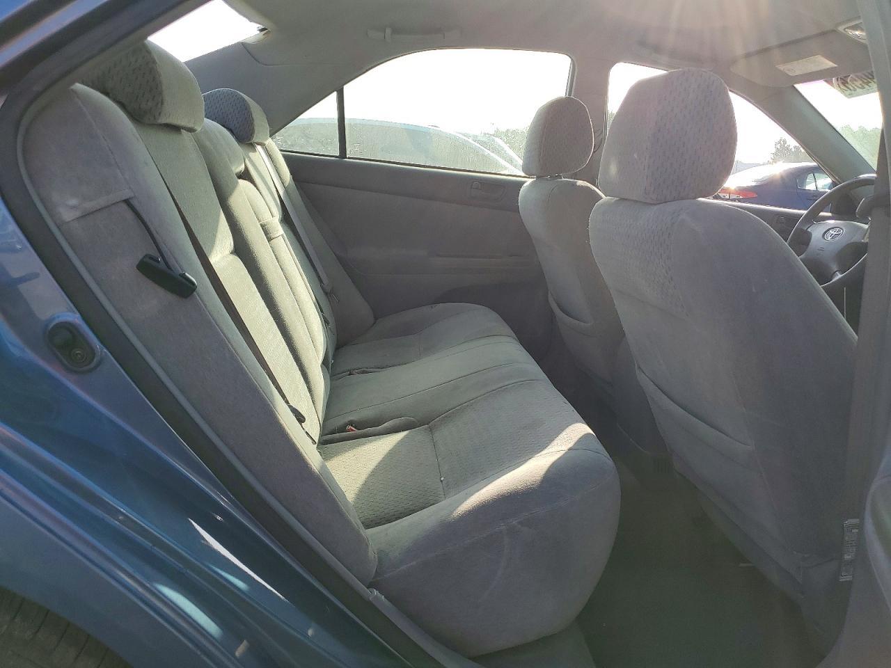 2002 TOYOTA CAMRY