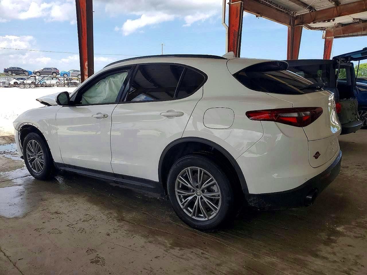 2022 ALFA ROMEO Stelvio
