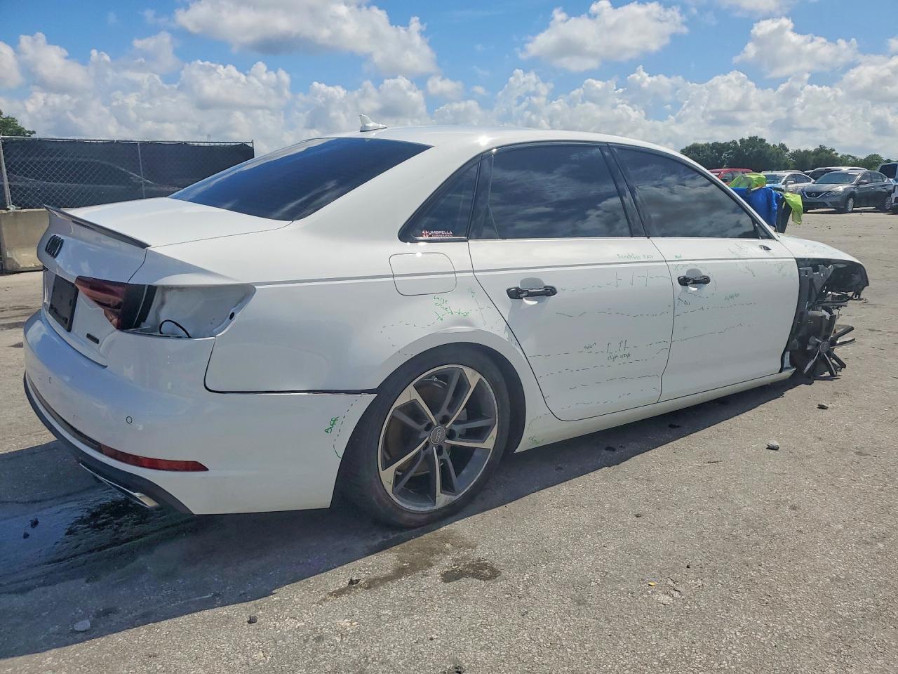 2019 AUDI A4