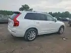 2016 VOLVO XC90