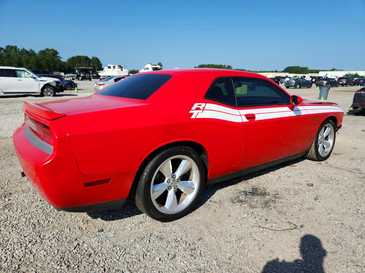 2014 DODGE Challenger