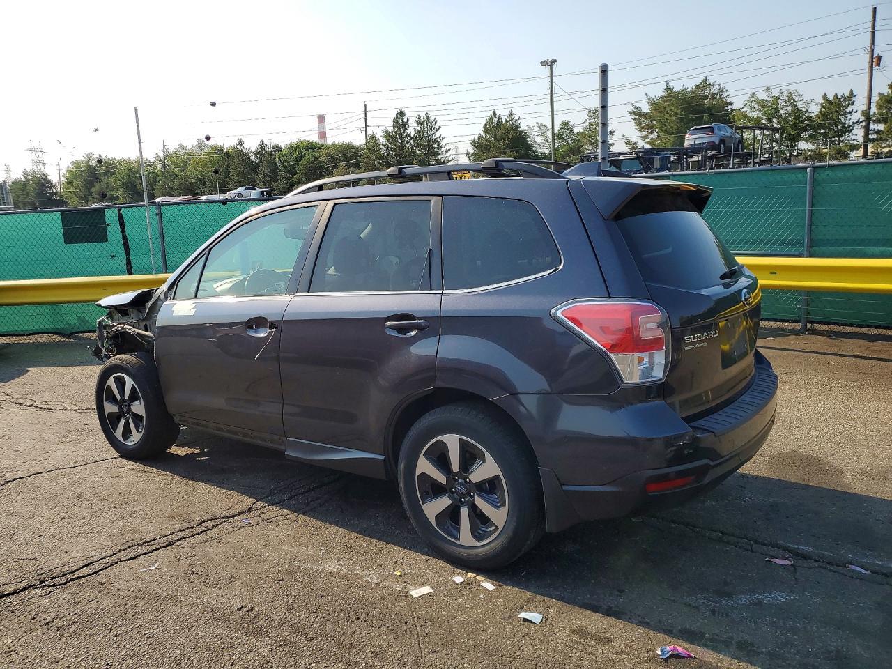 2017 SUBARU FORESTER