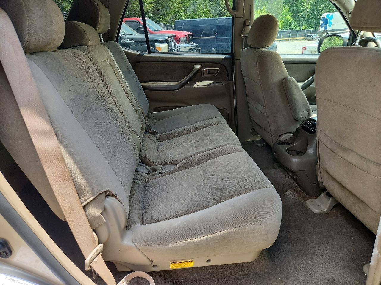 2006 TOYOTA Sequoia