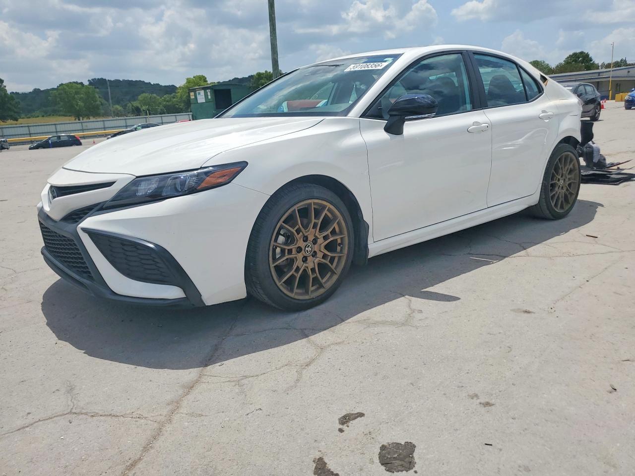 2024 TOYOTA CAMRY
