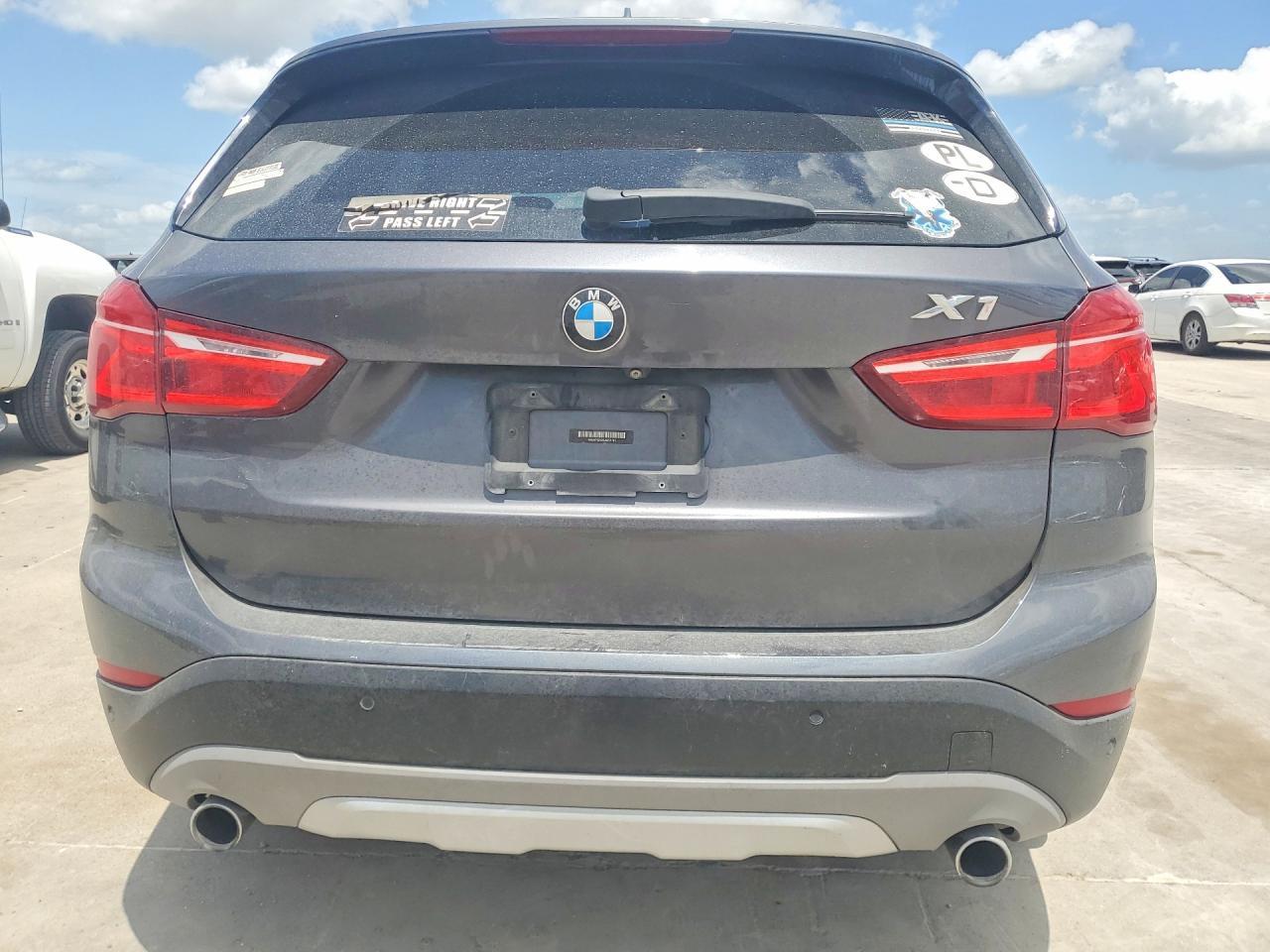 2016 BMW X1