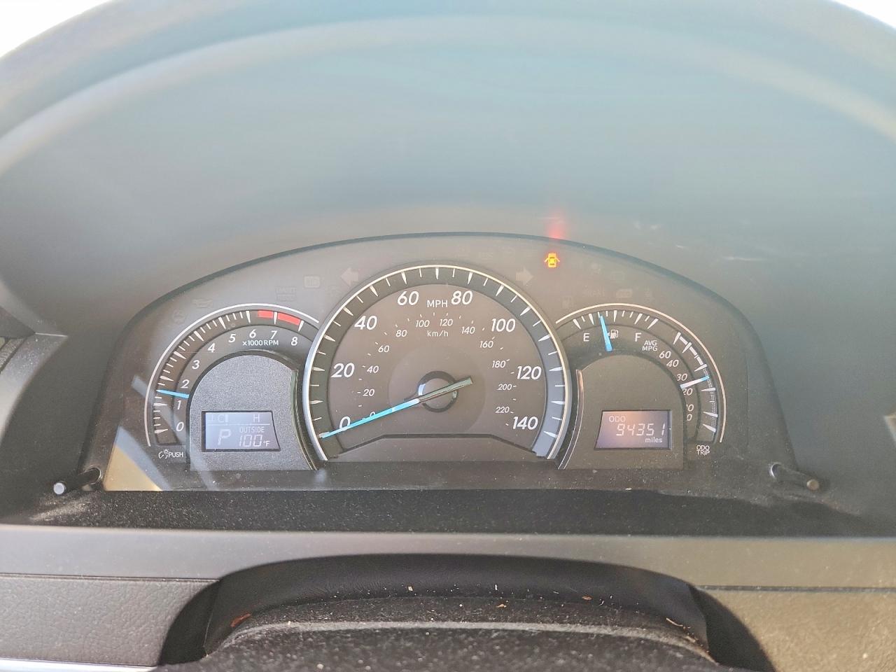 2014 TOYOTA CAMRY