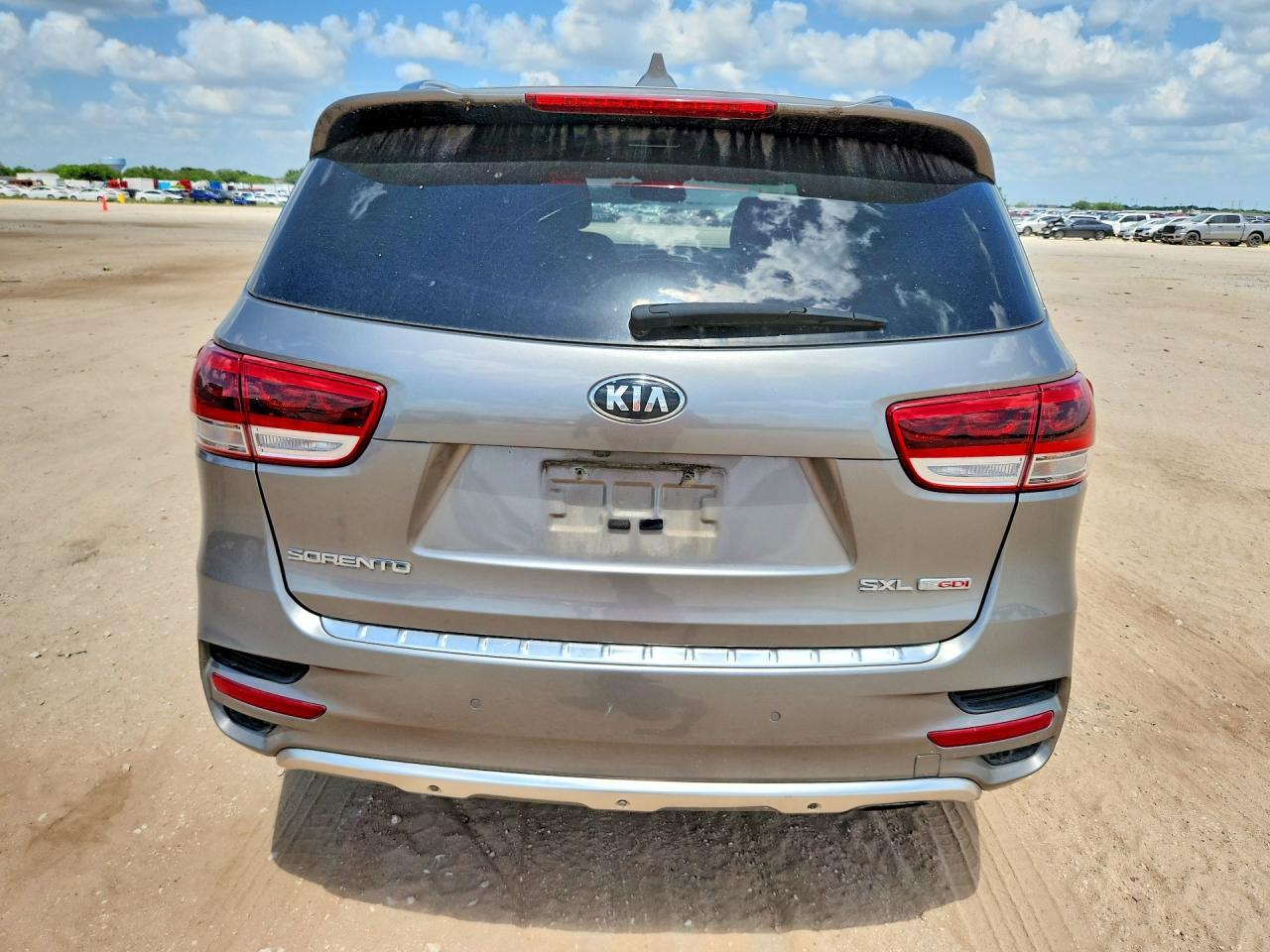 2016 KIA SORENTO