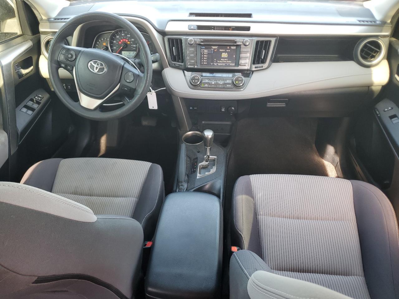 2015 TOYOTA RAV4