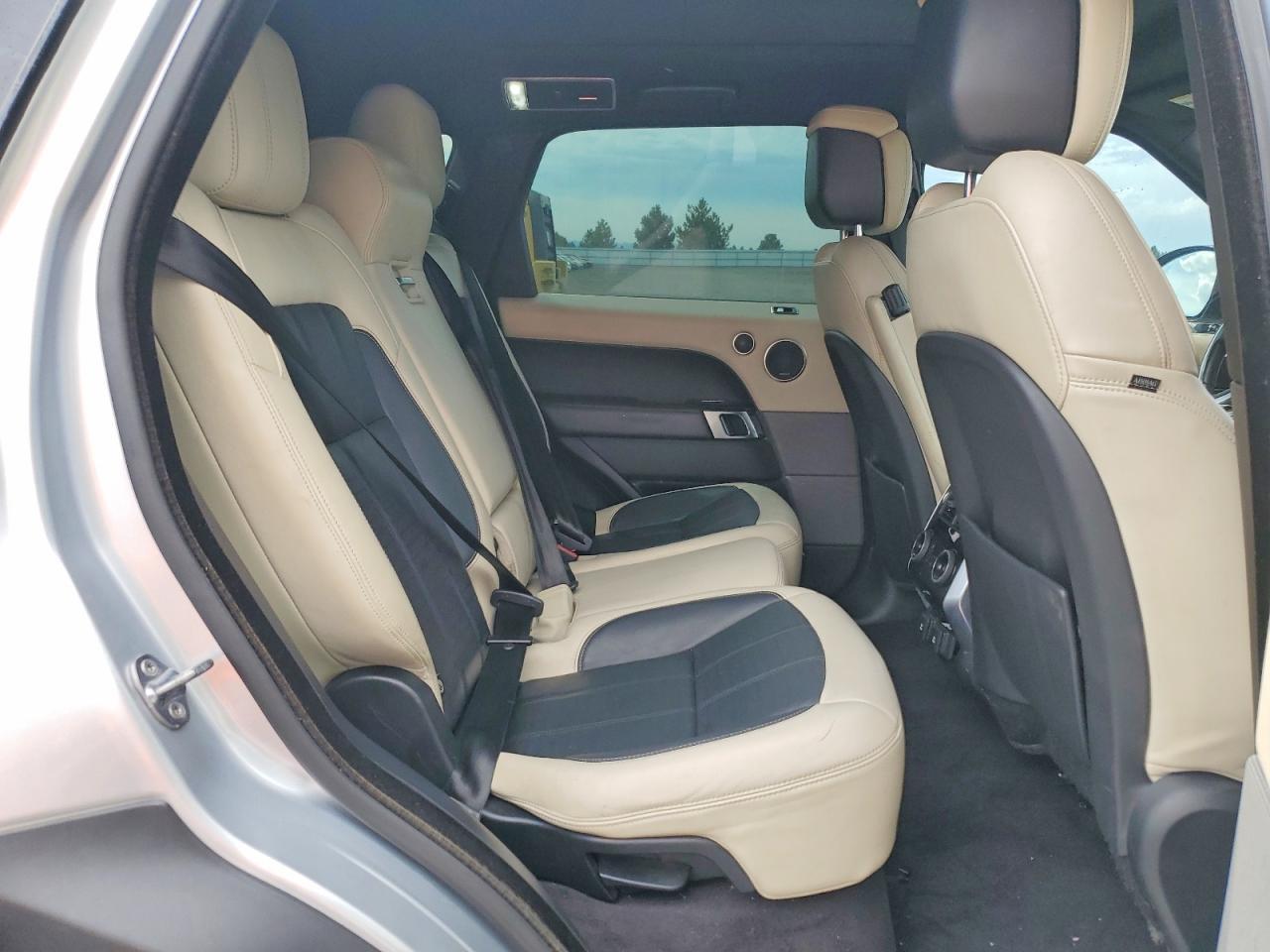 2018 LAND ROVER Range Rover Sport