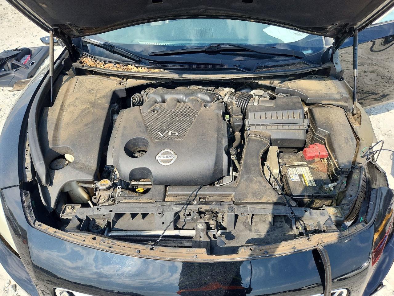 2014 NISSAN Maxima