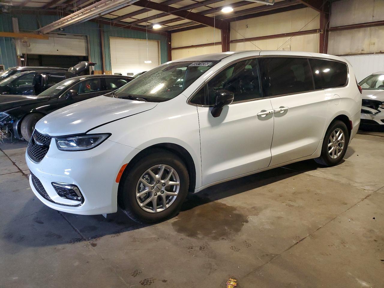 2025 CHRYSLER Pacifica