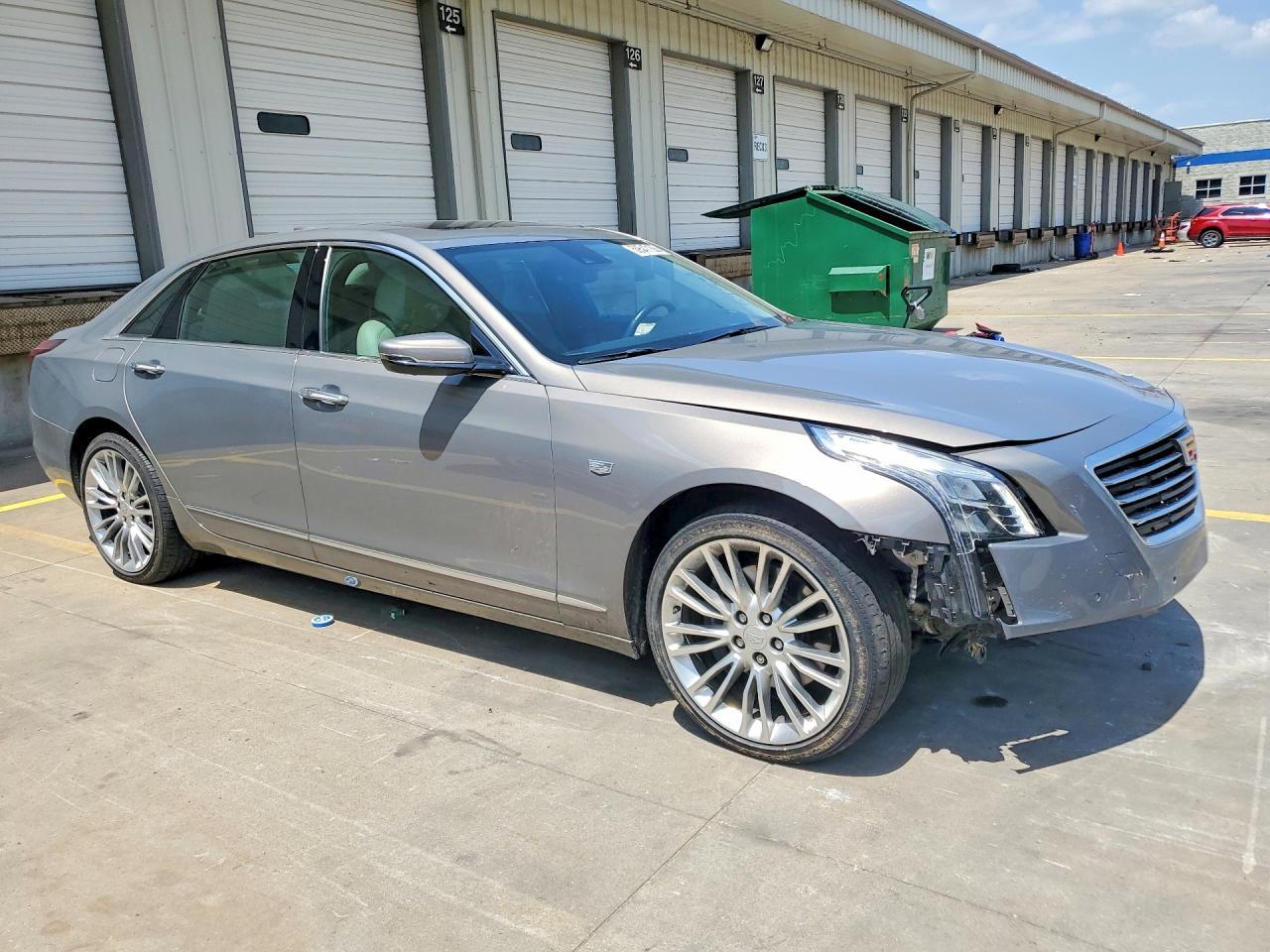 2017 CADILLAC CT6