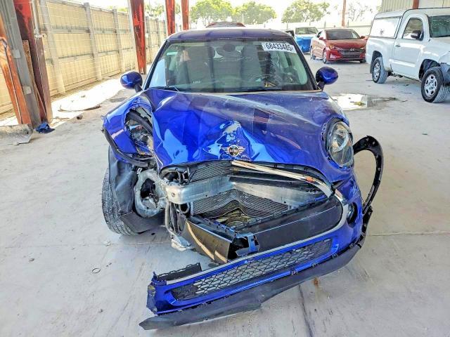 2019 MINI COOPER