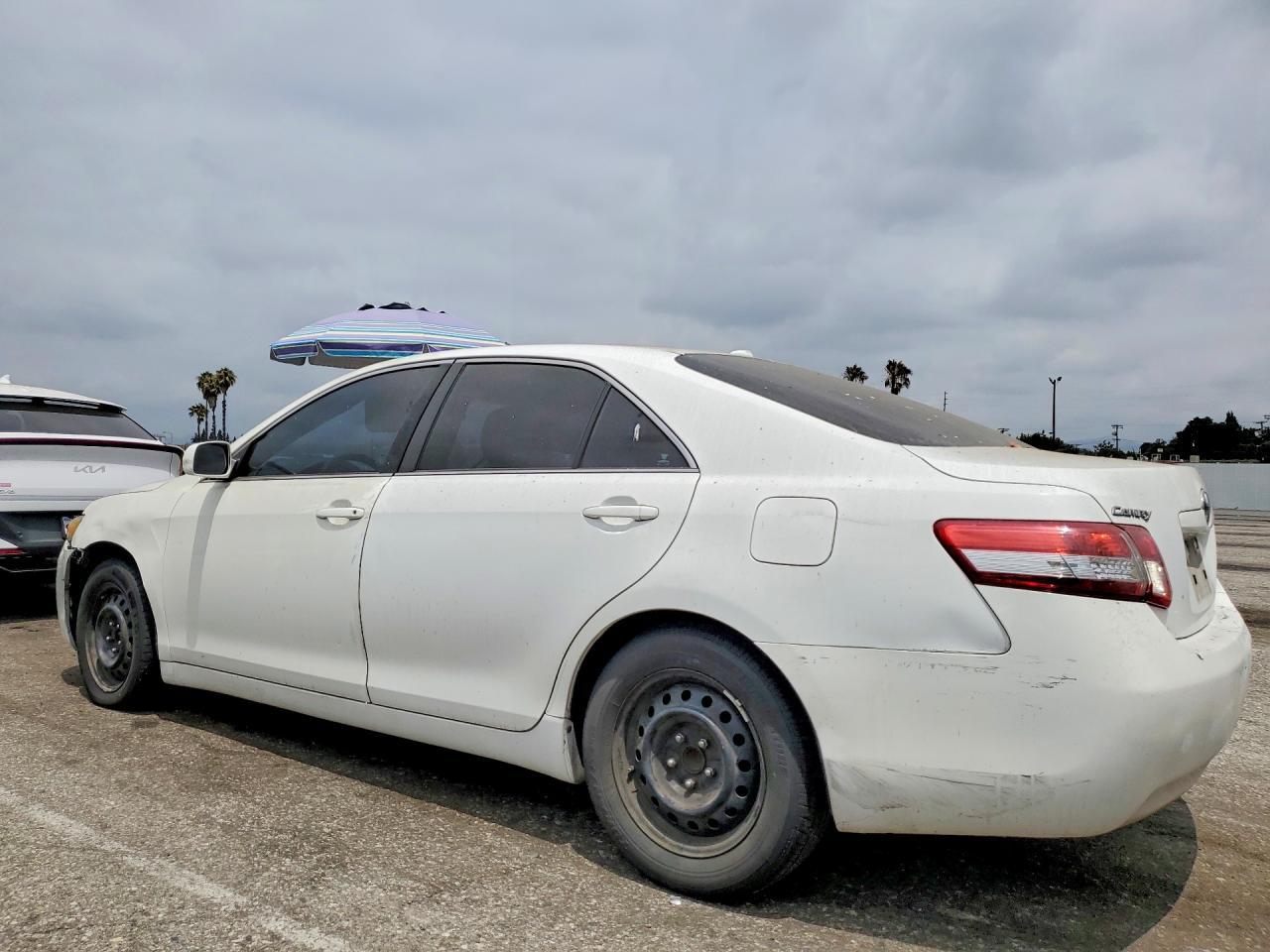2010 TOYOTA CAMRY