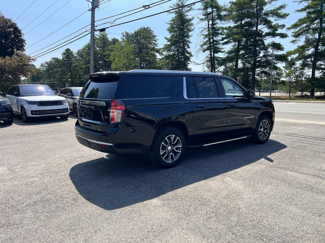 2022 CHEVROLET Suburban