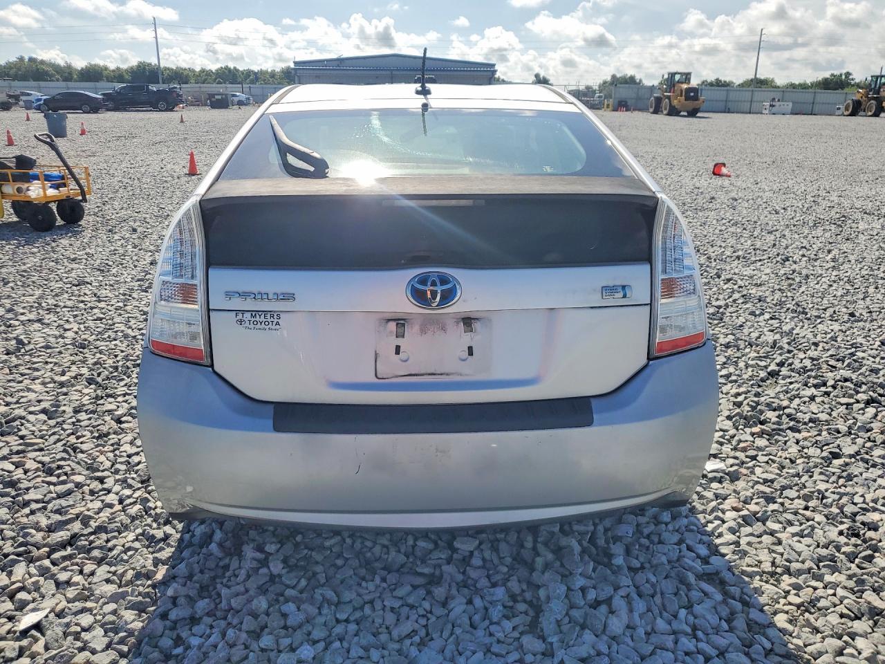 2010 TOYOTA PRIUS