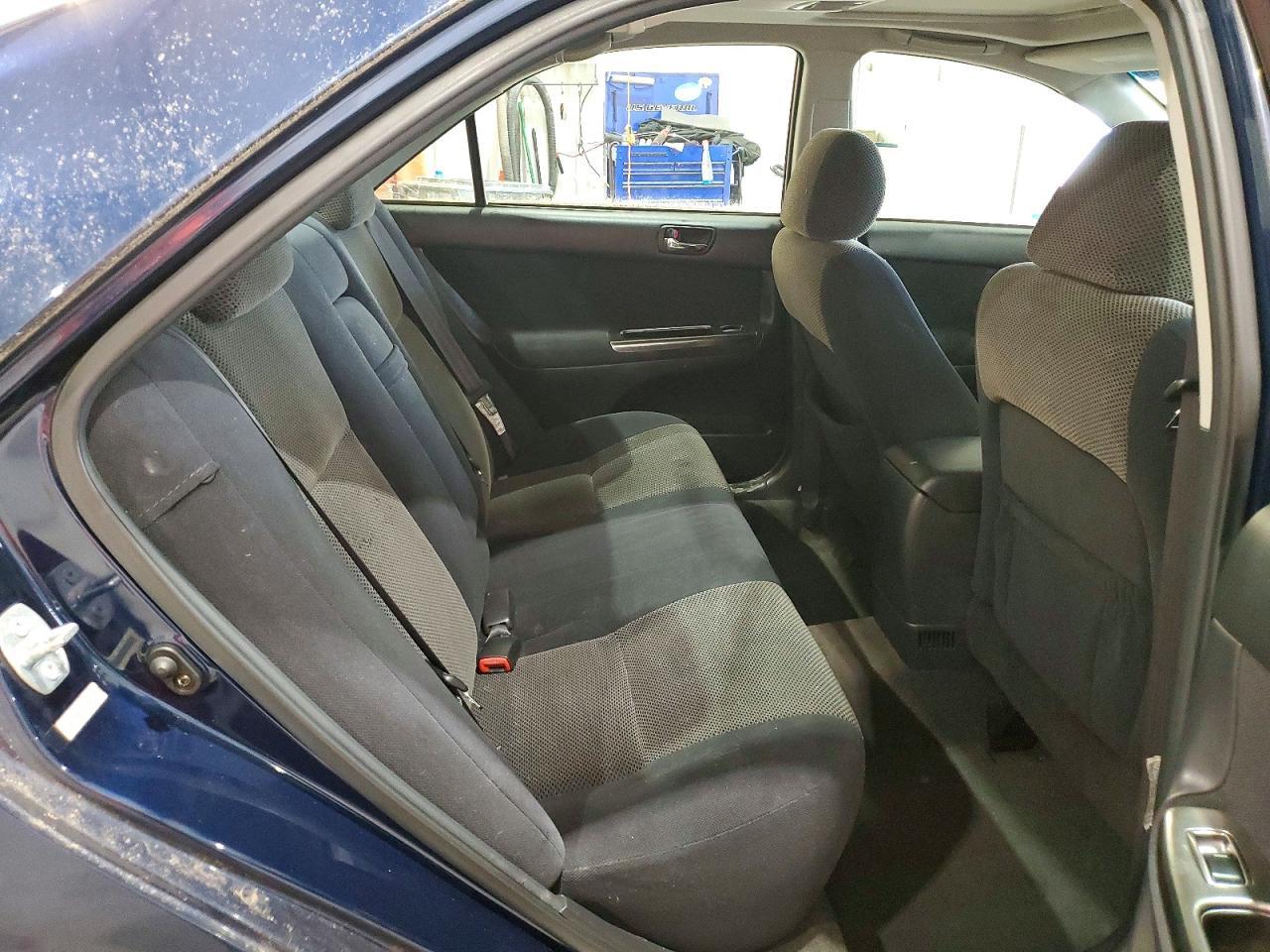 2004 TOYOTA CAMRY