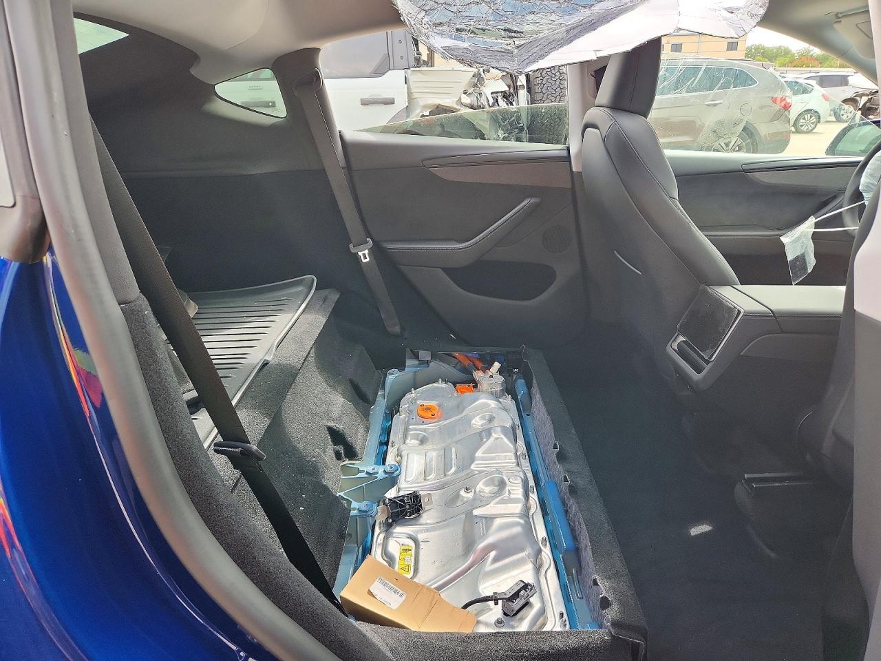 2026 TESLA MODEL Y